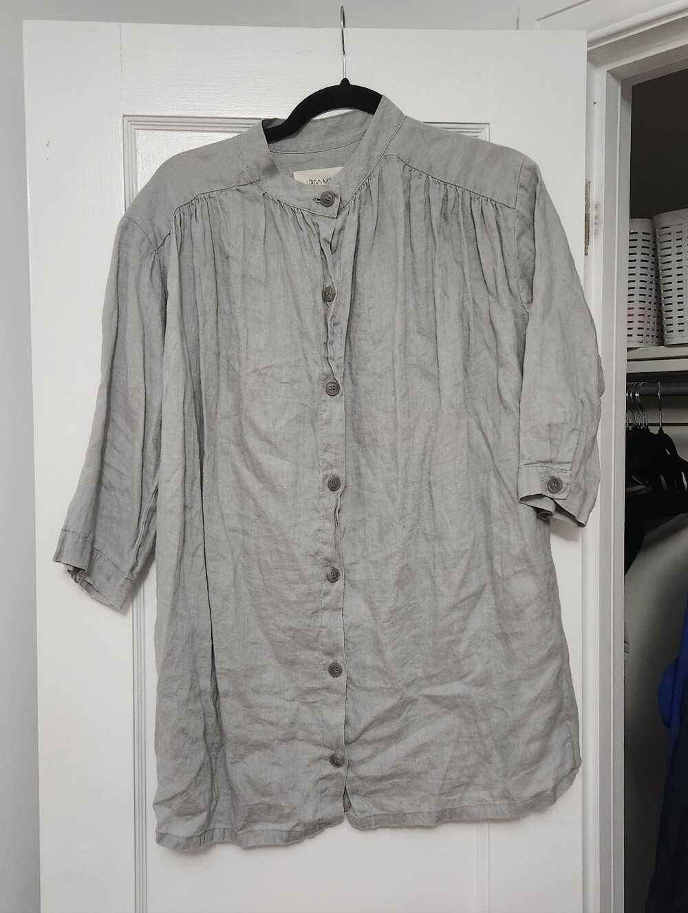 Ursa Minor Linen Button Up size small
